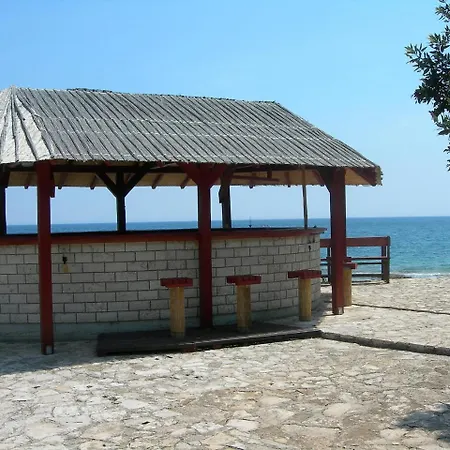 Duga Uvala.5 Pavicini